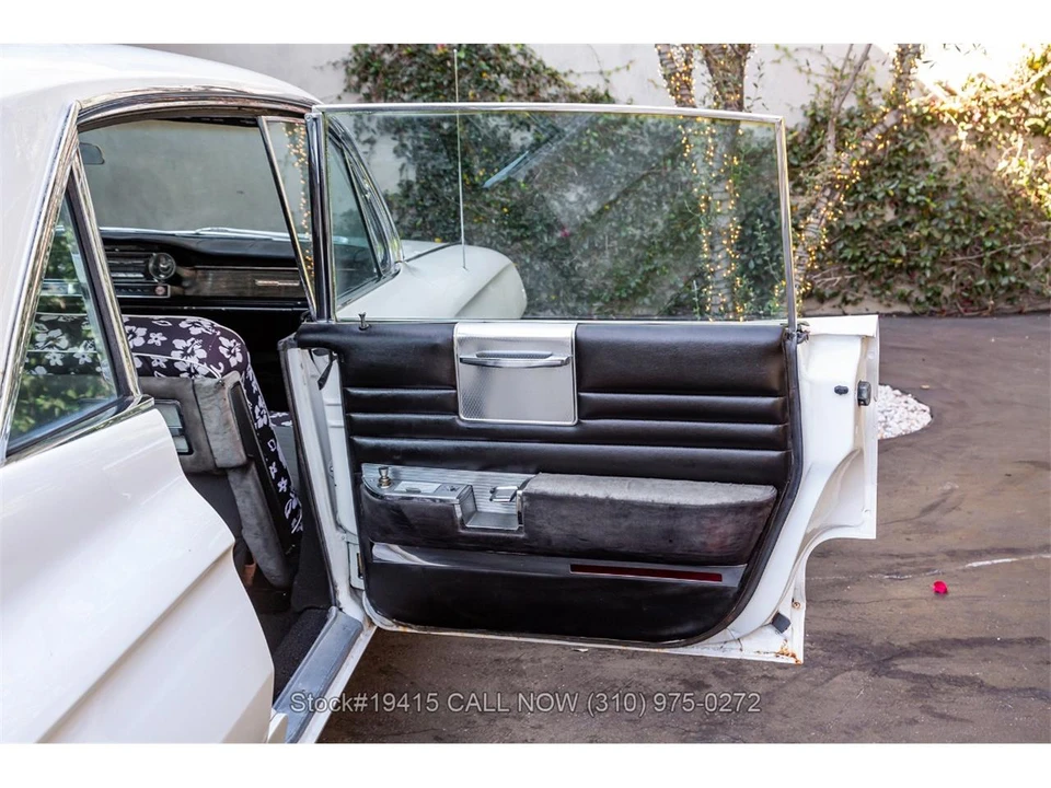 1961 Cadillac DeVille 2nd Gen - Image 21 of 31