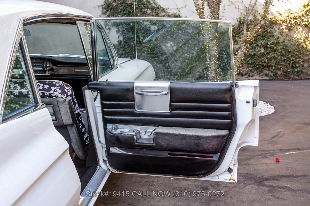 1961 Cadillac DeVille 2nd Gen - Image 23 of 31