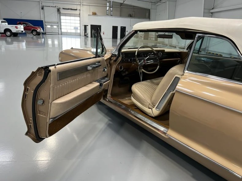 1961 Cadillac Eldorado 5th Gen - Image 11 of 18