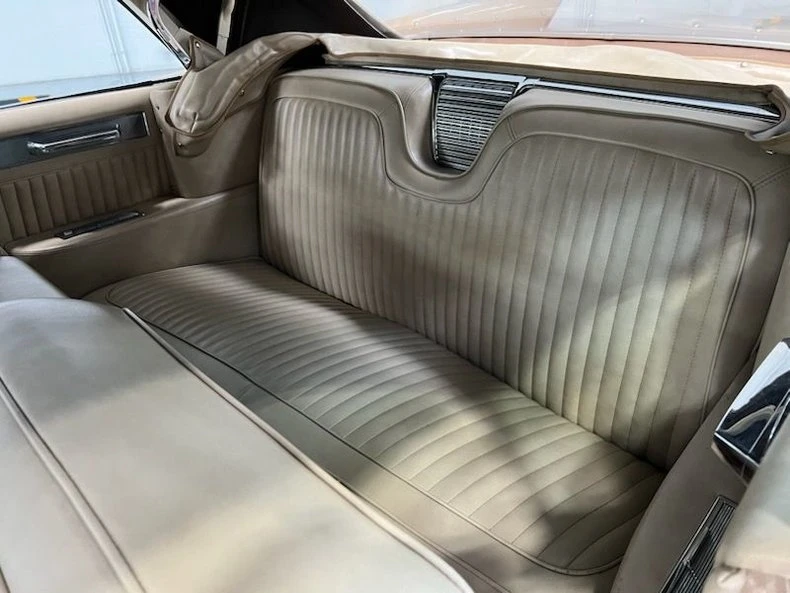 1961 Cadillac Eldorado 5th Gen - Image 15 of 18