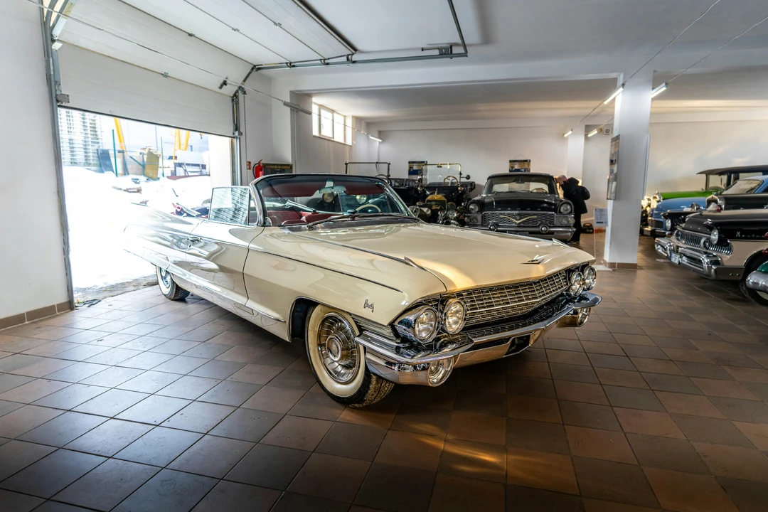 1961 Cadillac Eldorado 5th Gen - Image 3 of 21