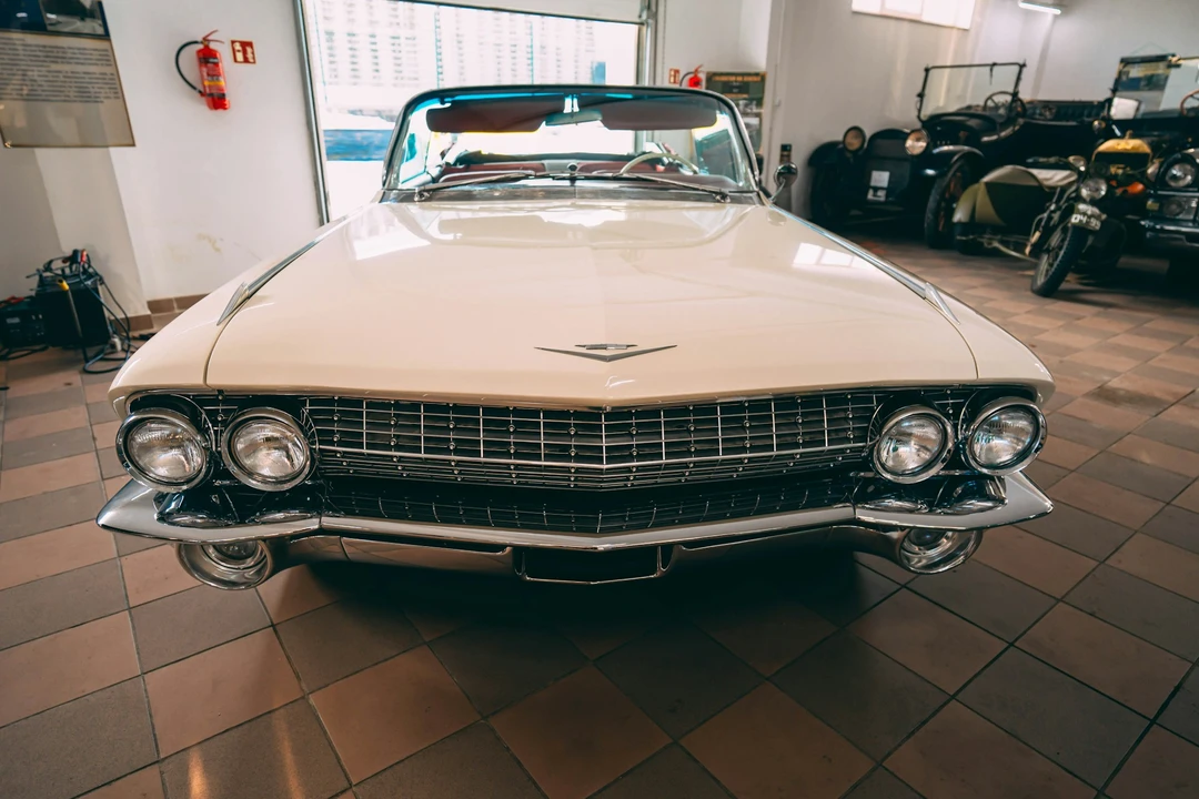 1961 Cadillac Eldorado 5th Gen - Image 10 of 21