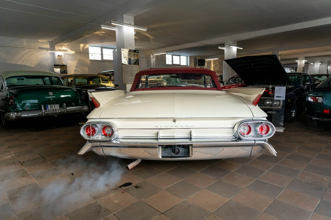 1961 Cadillac Eldorado 5th Gen - Image 21 of 21
