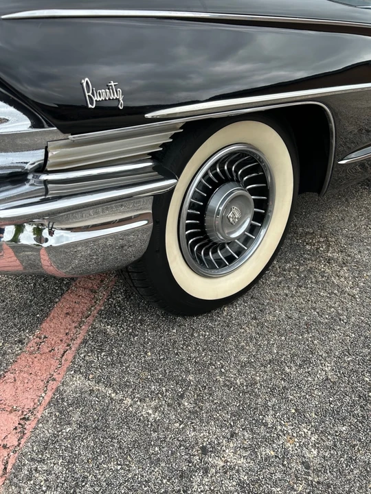 1961 Cadillac Eldorado 5th Gen - Image 15 of 31