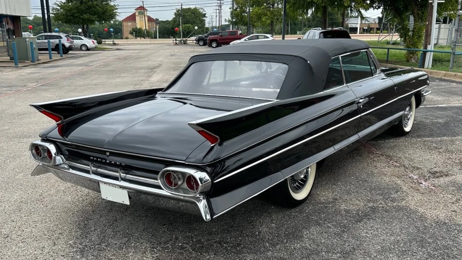1961 Cadillac Eldorado 5th Gen - Image 2 of 31