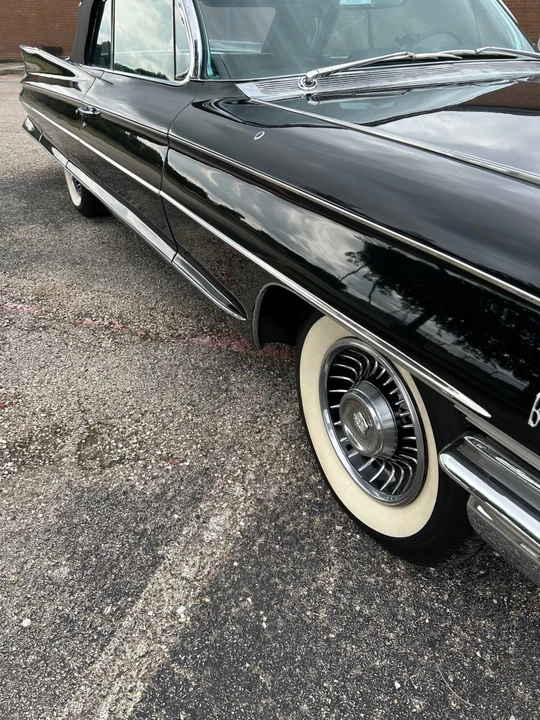 1961 Cadillac Eldorado 5th Gen - Image 17 of 31