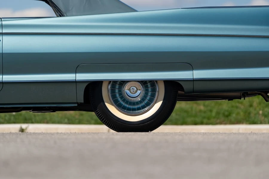 1961 Cadillac Eldorado 5th Gen - Image 23 of 31