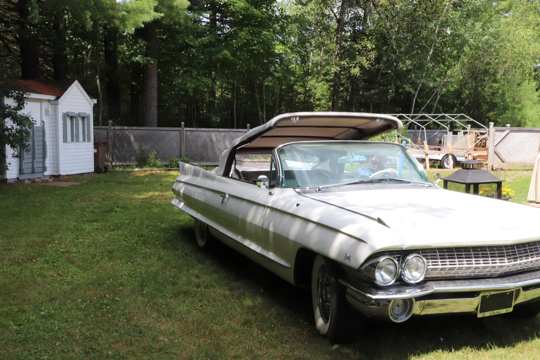 1961 Cadillac Eldorado 5th Gen - Image 15 of 31