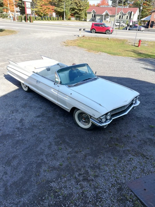 1961 Cadillac Eldorado 5th Gen - Image 9 of 31