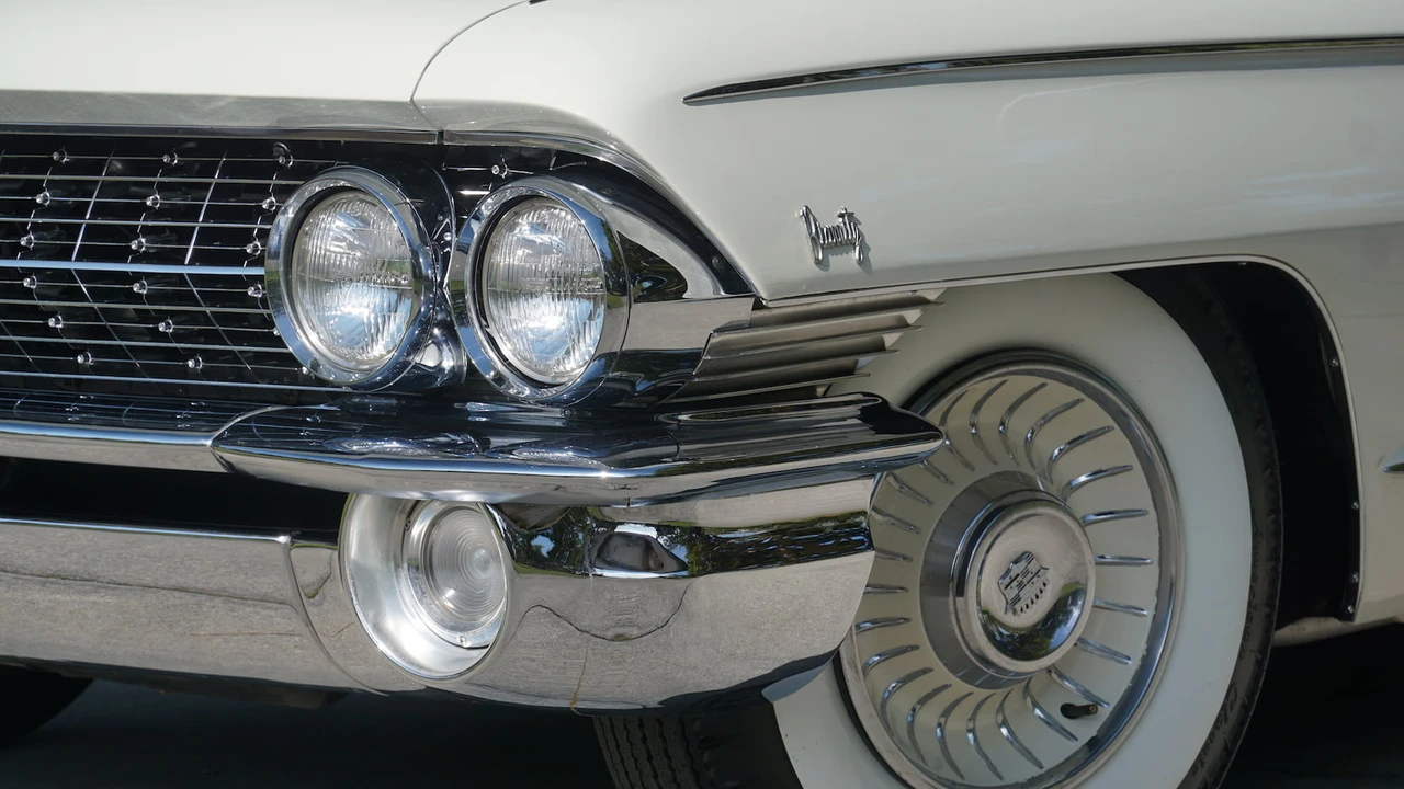 1961 Cadillac Eldorado 5th Gen - Image 9 of 21