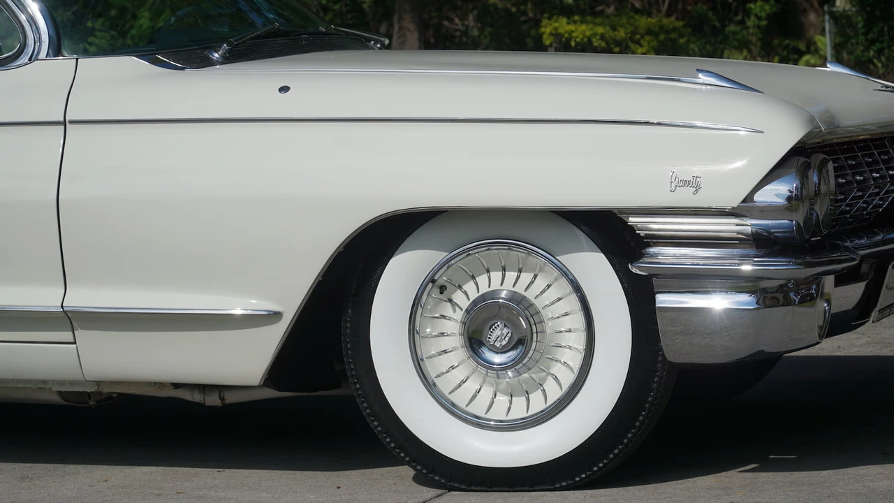 1961 Cadillac Eldorado 5th Gen - Image 16 of 21