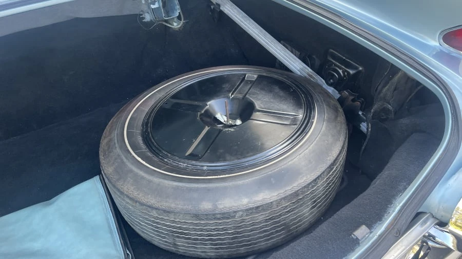1961 Cadillac Eldorado 5th Gen - Image 11 of 12
