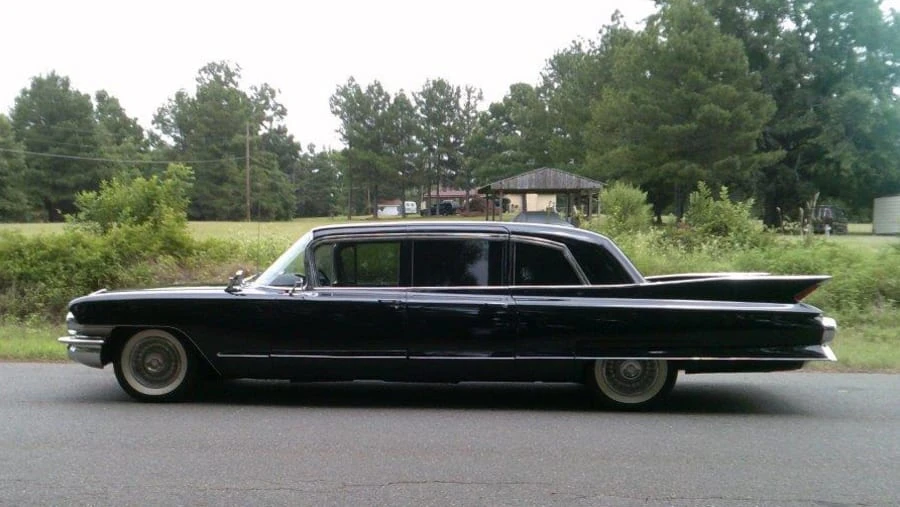 1961 Cadillac Series 70 & 75 - Image 8 of 9