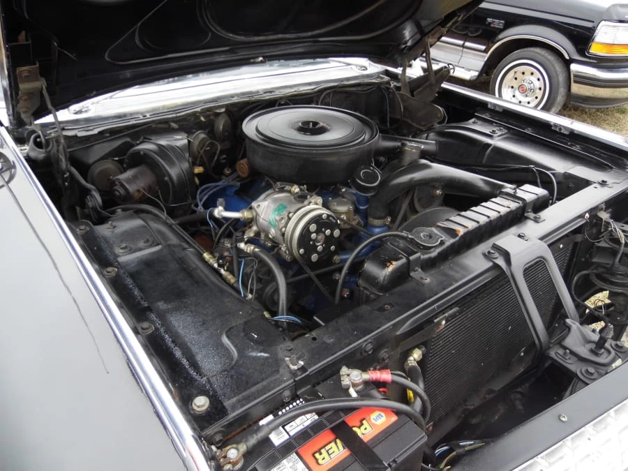 1961 Cadillac Series 70 & 75 - Image 7 of 8