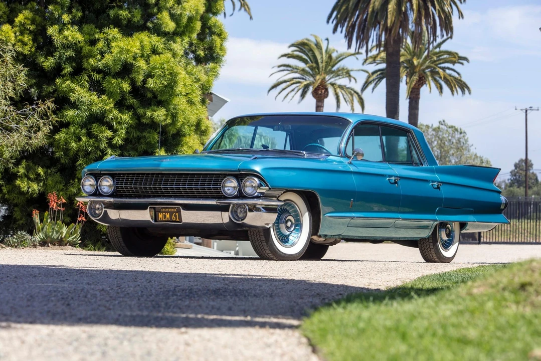1961 Cadillac Sixty Special - Image 2 of 31