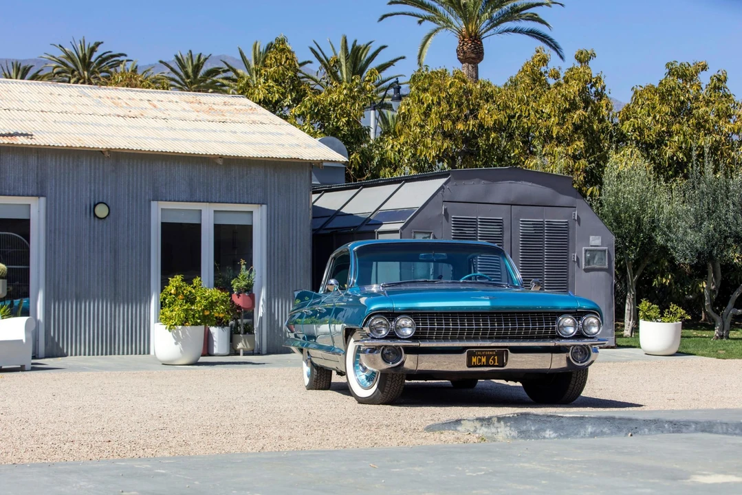 1961 Cadillac Sixty Special - Image 10 of 31