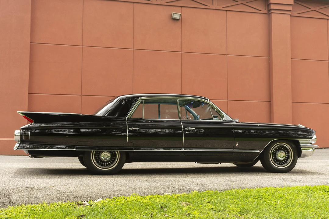 1961 Cadillac Sixty Special - Image 11 of 31