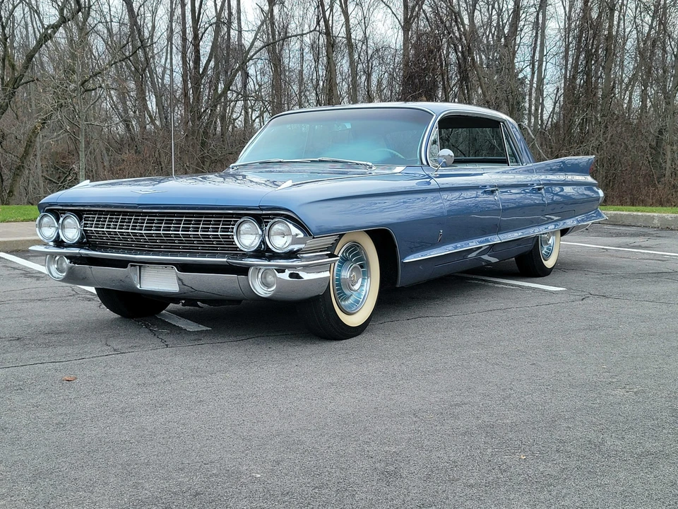 1961 Cadillac Sixty Special - Image 5 of 31