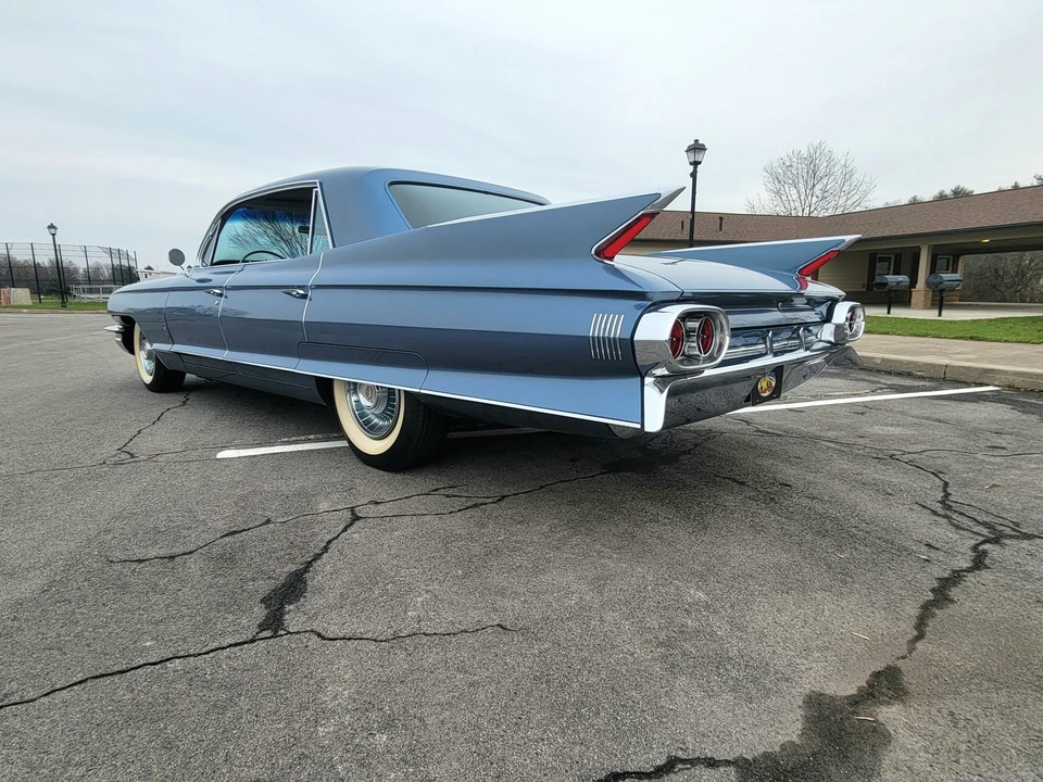 1961 Cadillac Sixty Special - Image 9 of 31