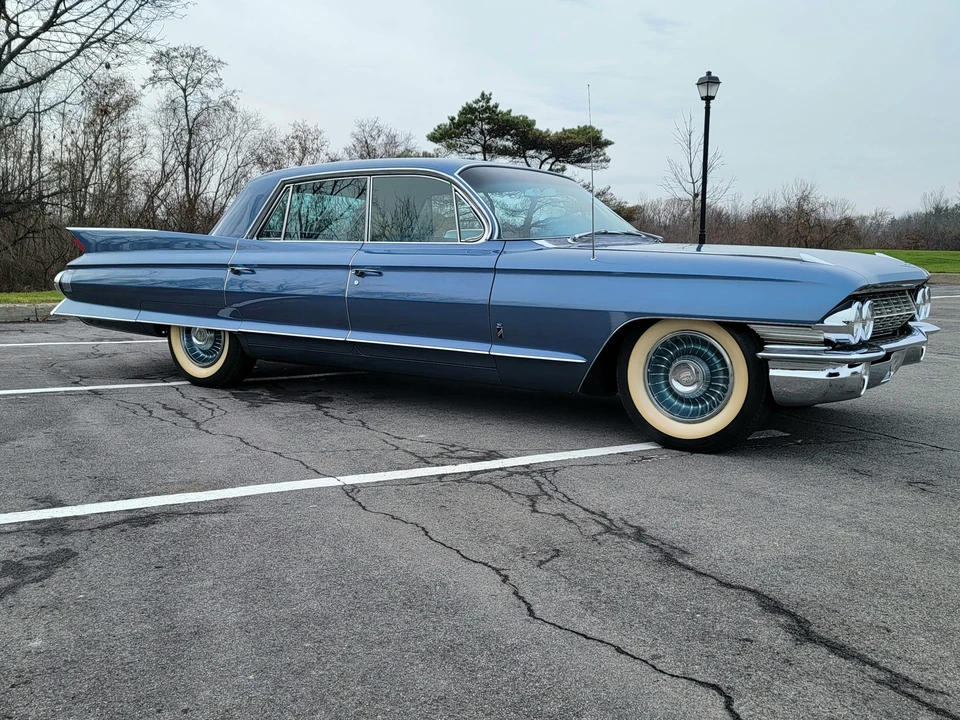 1961 Cadillac Sixty Special - Image 11 of 31