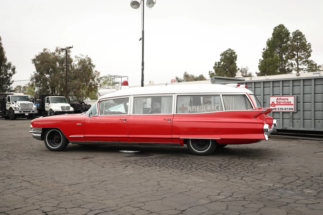 1961 Cadillac Series 70 & 75 - Image 24 of 31
