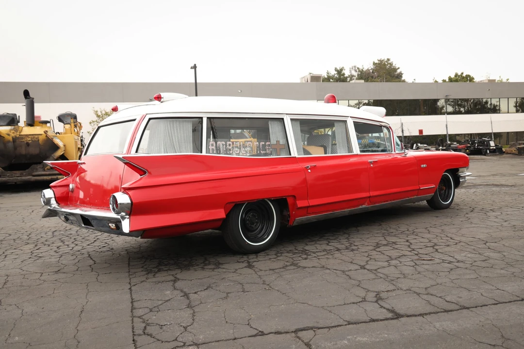 1961 Cadillac Series 70 & 75 - Image 15 of 31