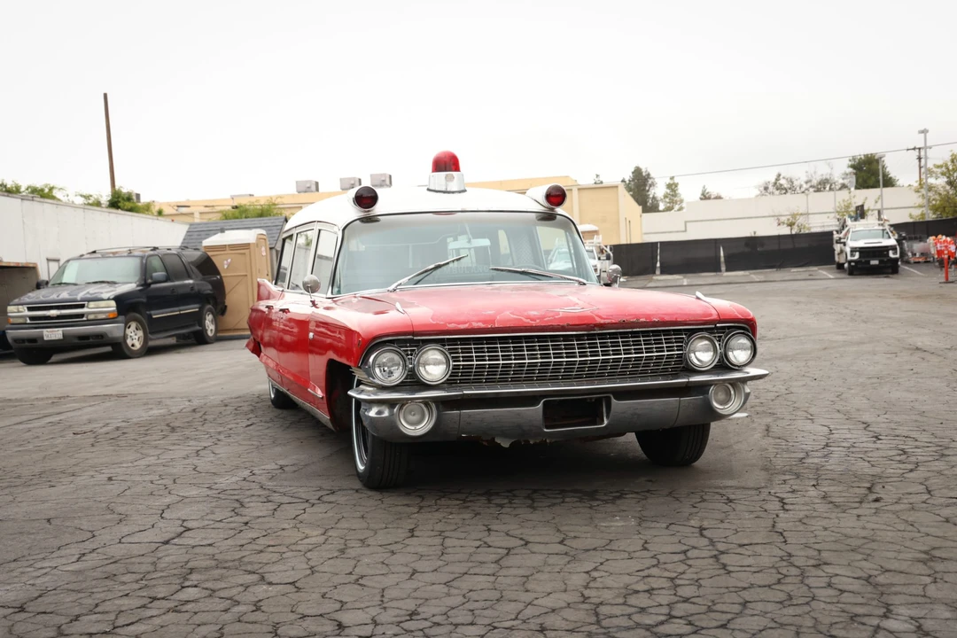 1961 Cadillac Series 70 & 75 - Image 9 of 31