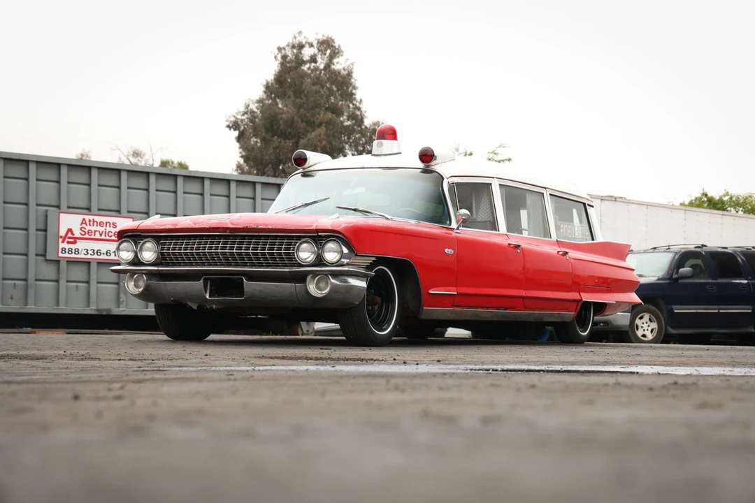 1961 Cadillac Series 70 & 75 - Image 4 of 31