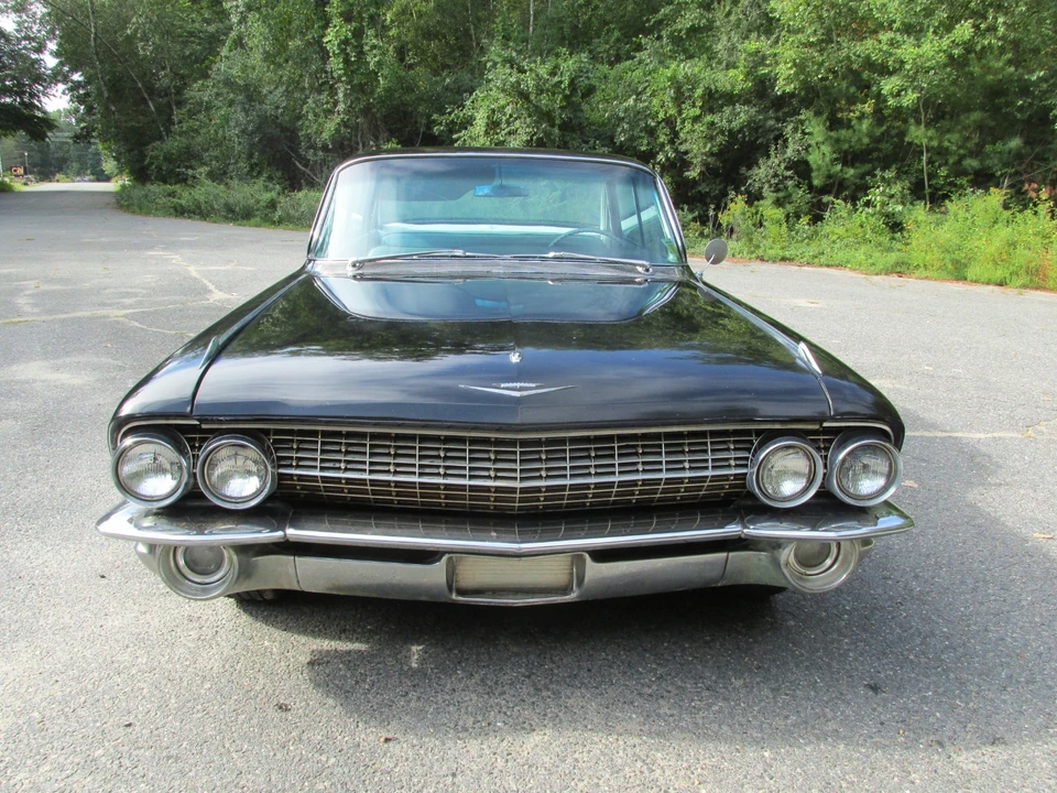 1961 Cadillac Series 62 6th Gen - Image 9 of 31