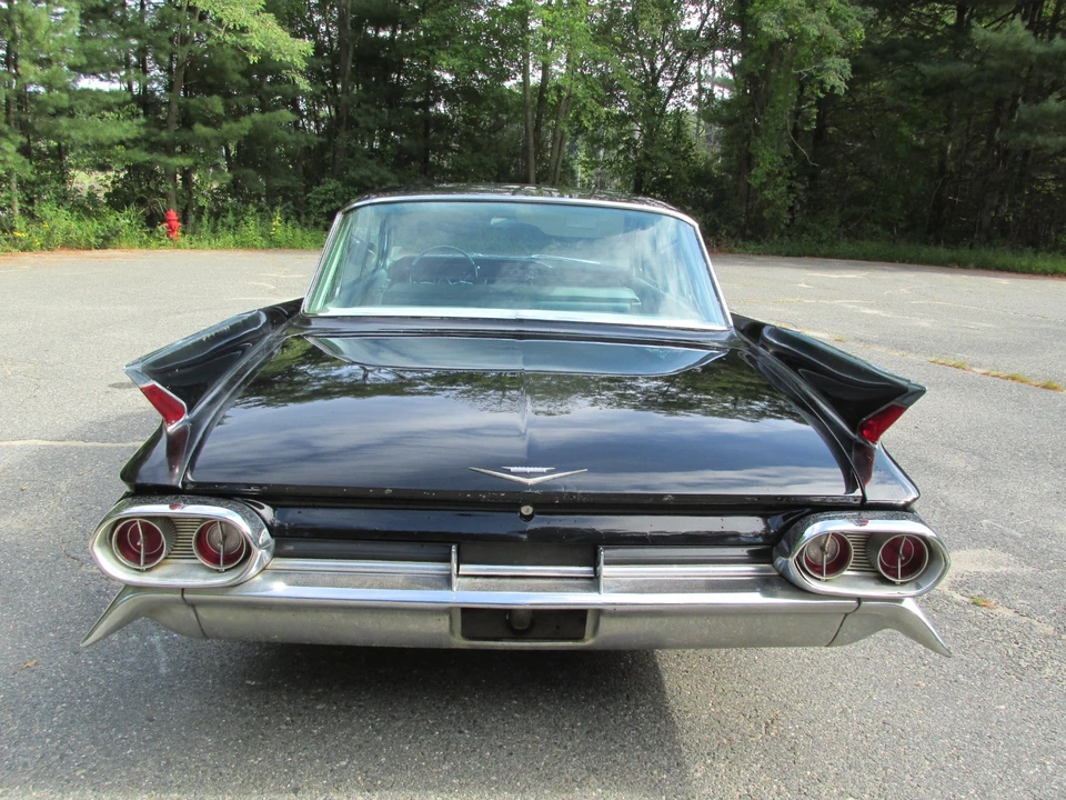 1961 Cadillac Series 62 6th Gen - Image 5 of 31