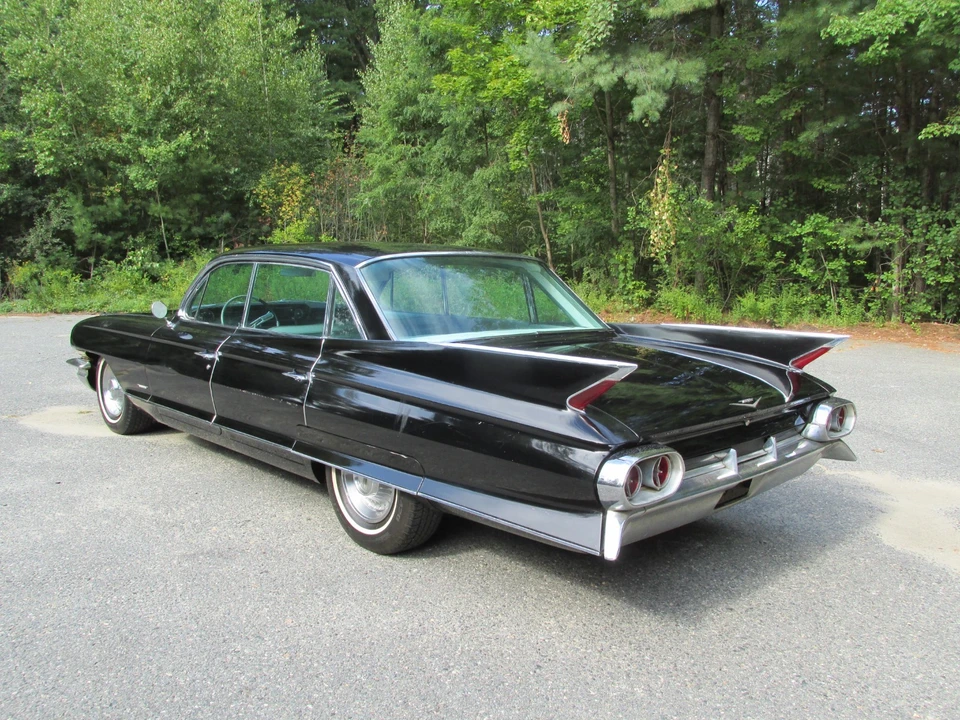 1961 Cadillac Series 62 6th Gen - Image 3 of 31