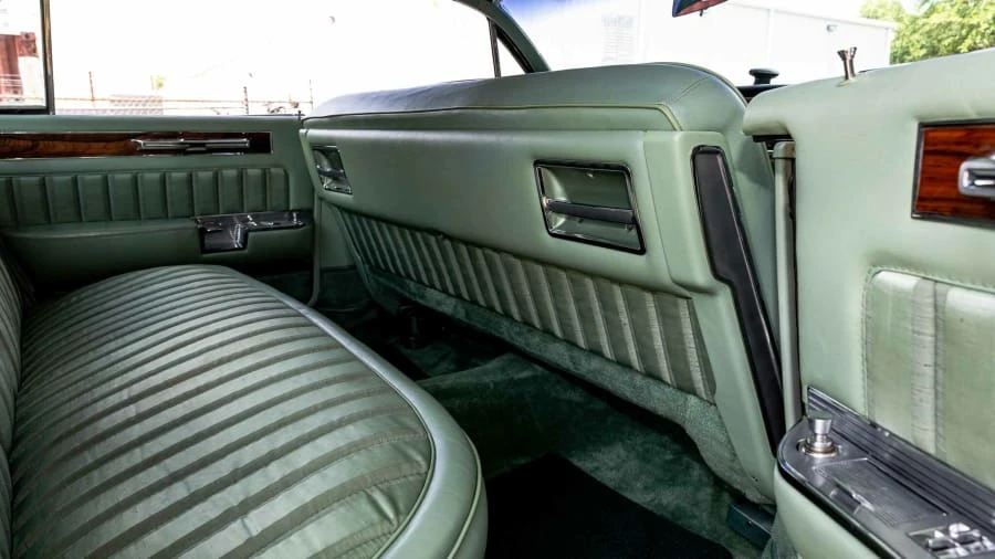 1961 Cadillac Sixty Special - Image 10 of 31