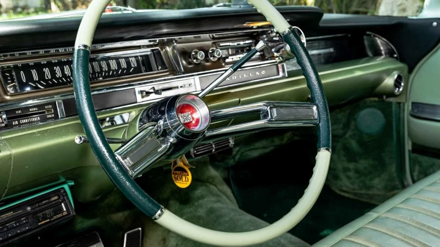 1961 Cadillac Sixty Special - Image 17 of 31