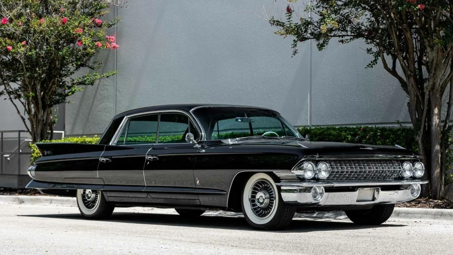 1961 Cadillac Sixty Special - Image 21 of 31