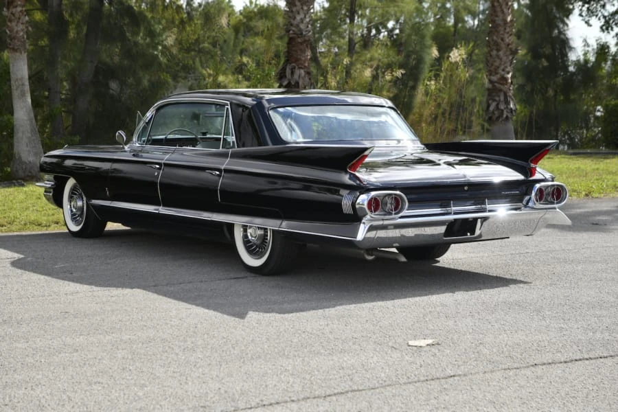 1961 Cadillac Sixty Special - Image 3 of 31