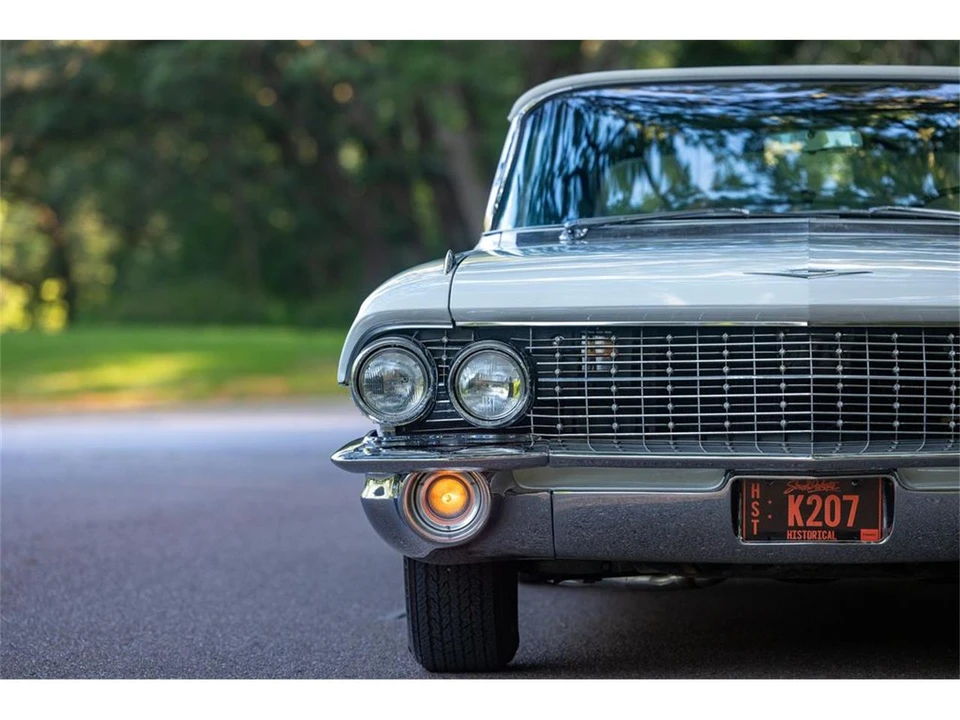 1961 Cadillac Series 62 6th Gen - Image 20 of 31