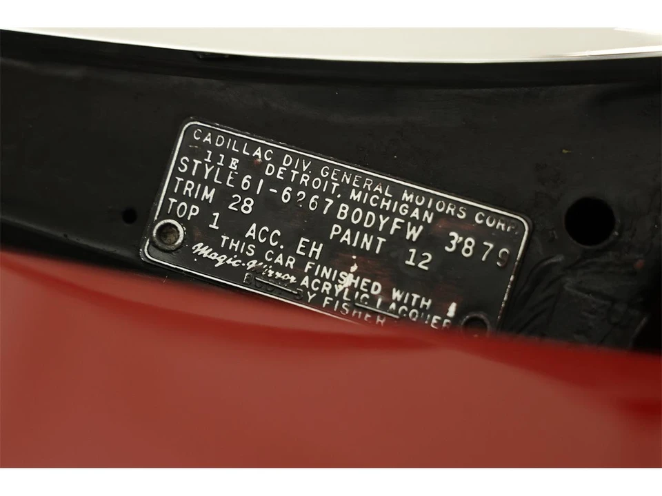1961 Cadillac Series 62 6th Gen - Image 25 of 30