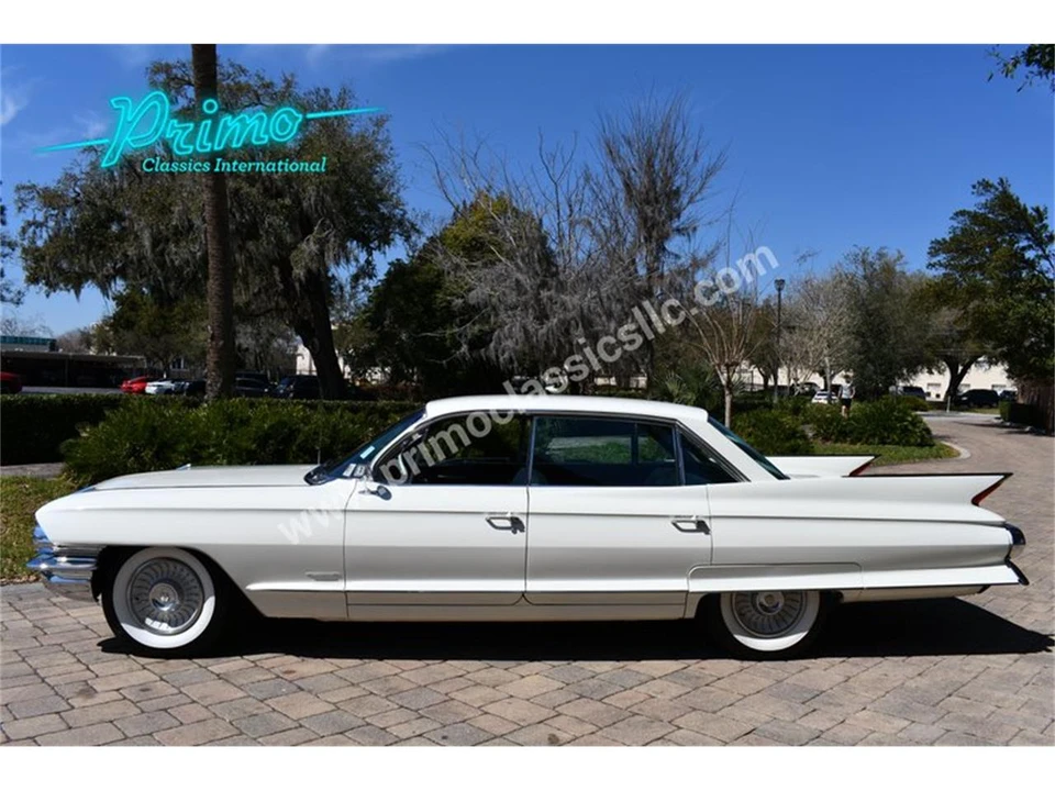 1961 Cadillac Series 62 6th Gen - Image 4 of 31