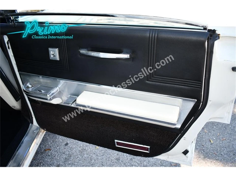 1961 Cadillac Series 62 6th Gen - Image 28 of 31