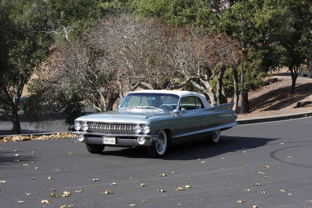 1961 Cadillac Series 62 6th Gen - Image 4 of 31