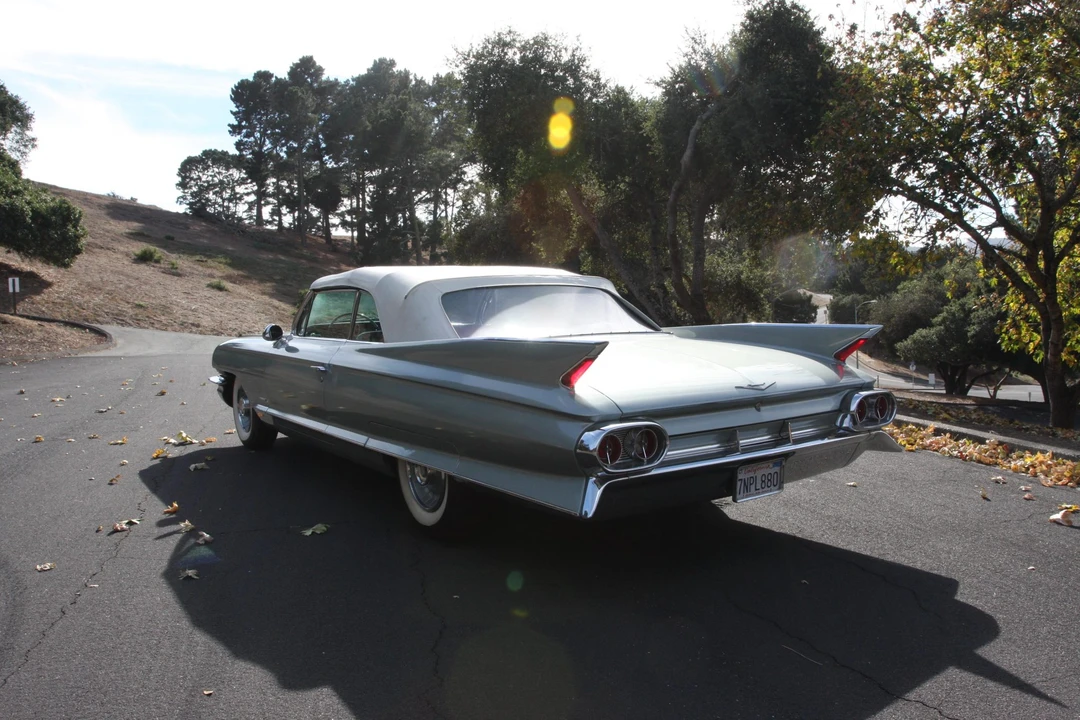 1961 Cadillac Series 62 6th Gen - Image 15 of 31