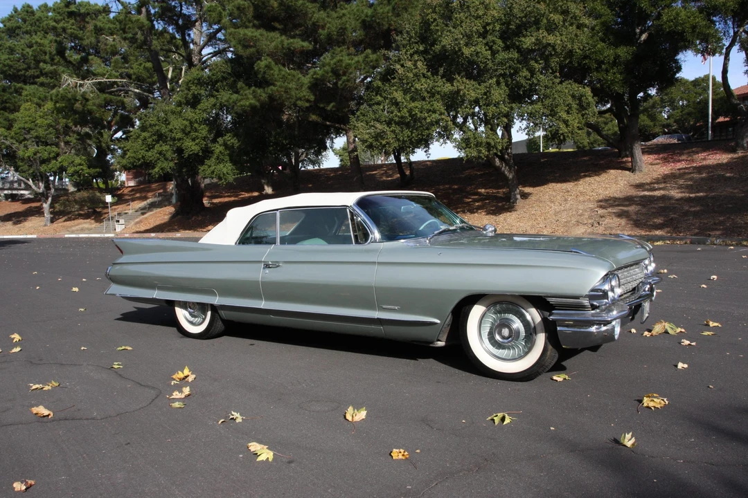 1961 Cadillac Series 62 6th Gen - Image 30 of 31