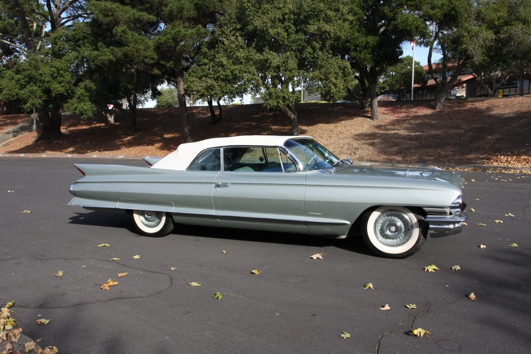 1961 Cadillac Series 62 6th Gen - Image 29 of 31