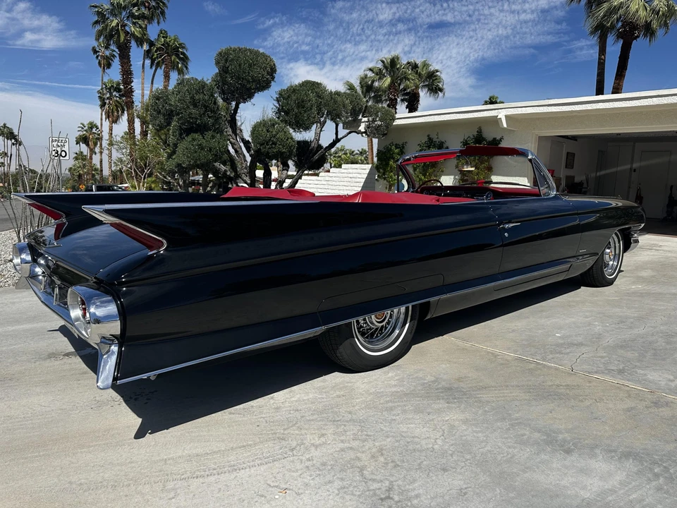 1961 Cadillac Series 62 6th Gen - Image 11 of 31
