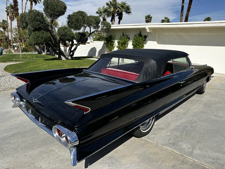 1961 Cadillac Series 62 6th Gen - Image 22 of 31