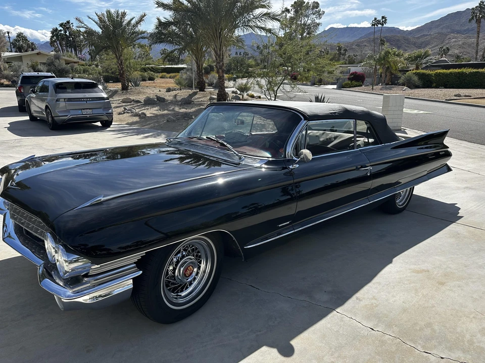 1961 Cadillac Series 62 6th Gen - Image 20 of 31