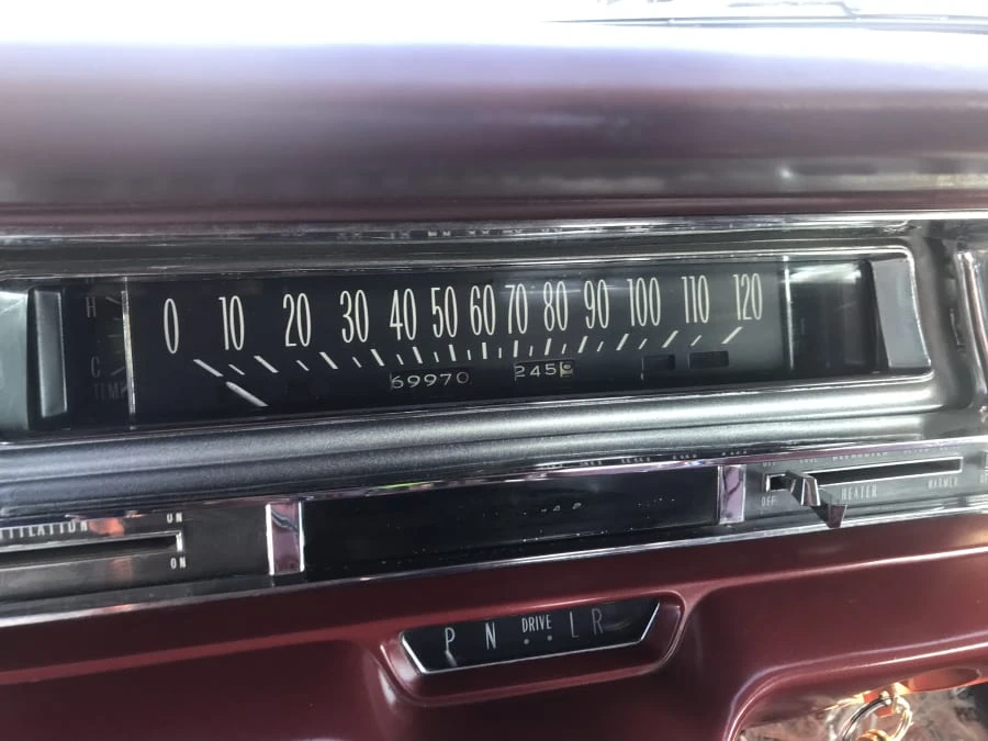 1961 Cadillac Series 62 6th Gen - Image 10 of 17