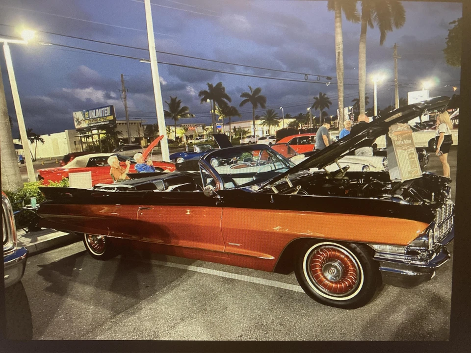 1961 Cadillac Series 62 6th Gen - Image 15 of 31