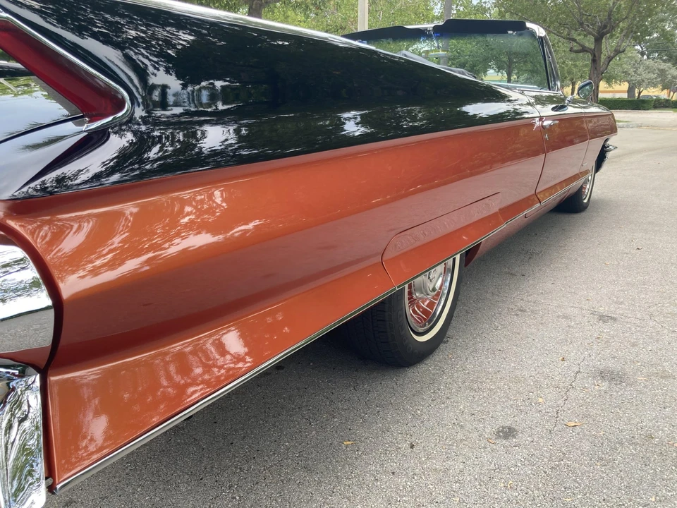 1961 Cadillac Series 62 6th Gen - Image 30 of 31
