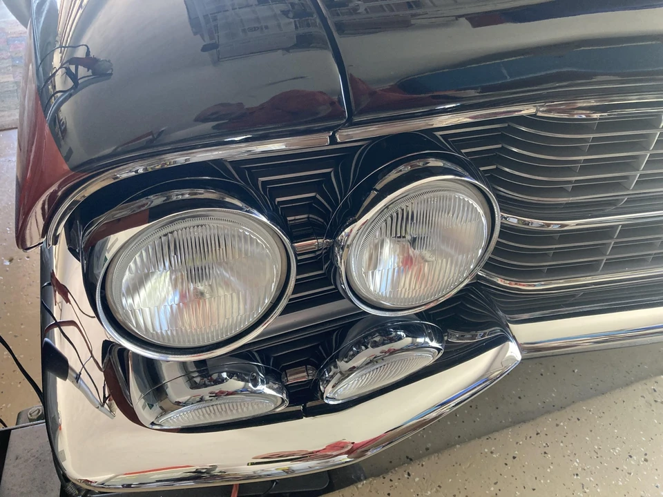 1961 Cadillac Series 62 6th Gen - Image 17 of 31